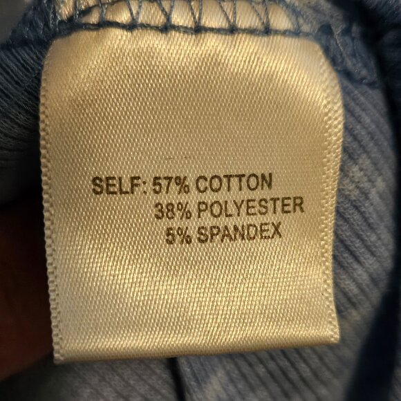 Jane + Delancey Chambray Blue Wash Top Size M Collared V-Neck Short Sleeve - Picture 3 of 4